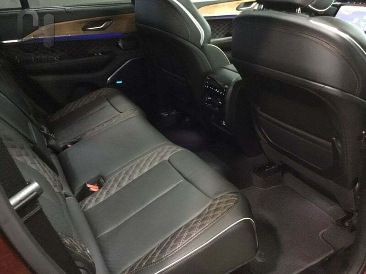 Foto Jeep Grand Cherokee 16