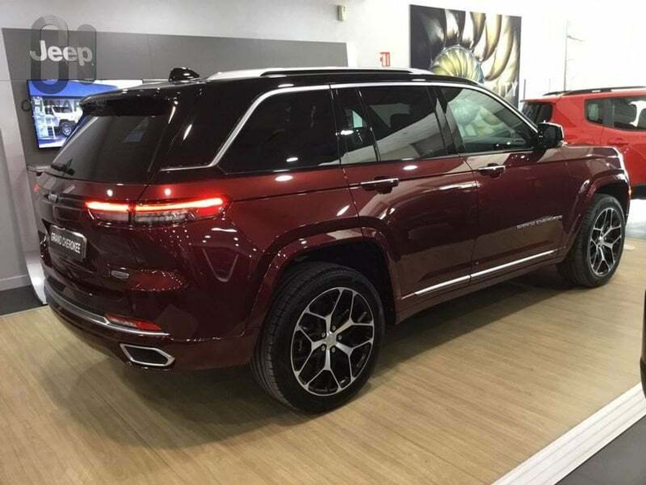 Foto Jeep Grand Cherokee 8
