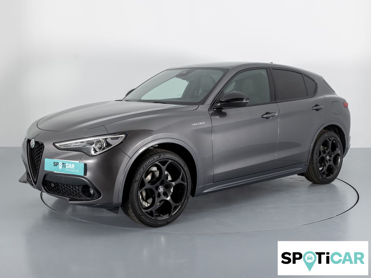 Foto Alfa Romeo Stelvio 1