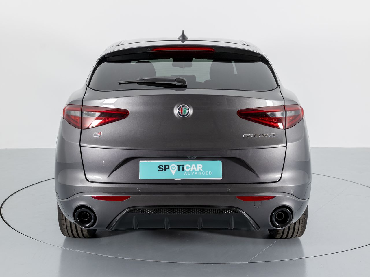 Foto Alfa Romeo Stelvio 6