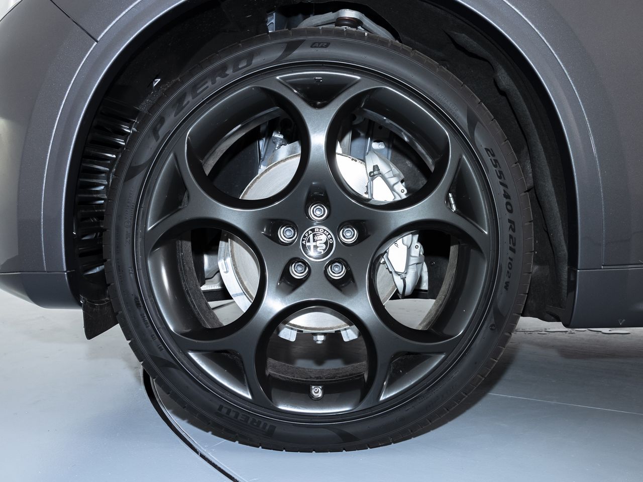 Foto Alfa Romeo Stelvio 12
