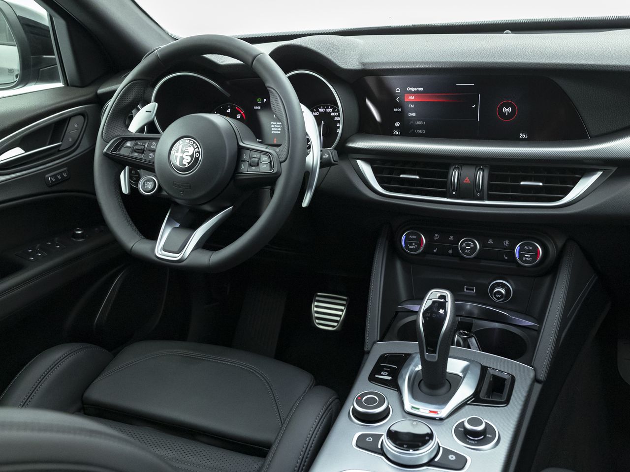 Foto Alfa Romeo Stelvio 23