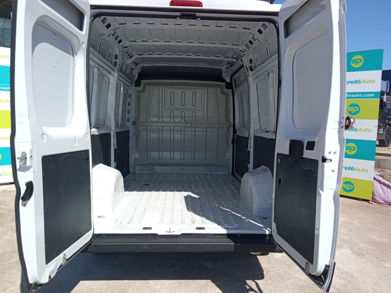 Foto Peugeot Boxer 7