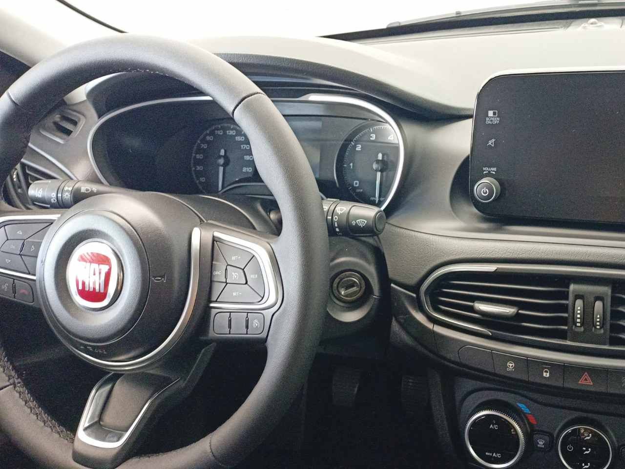 Foto Fiat Tipo 15