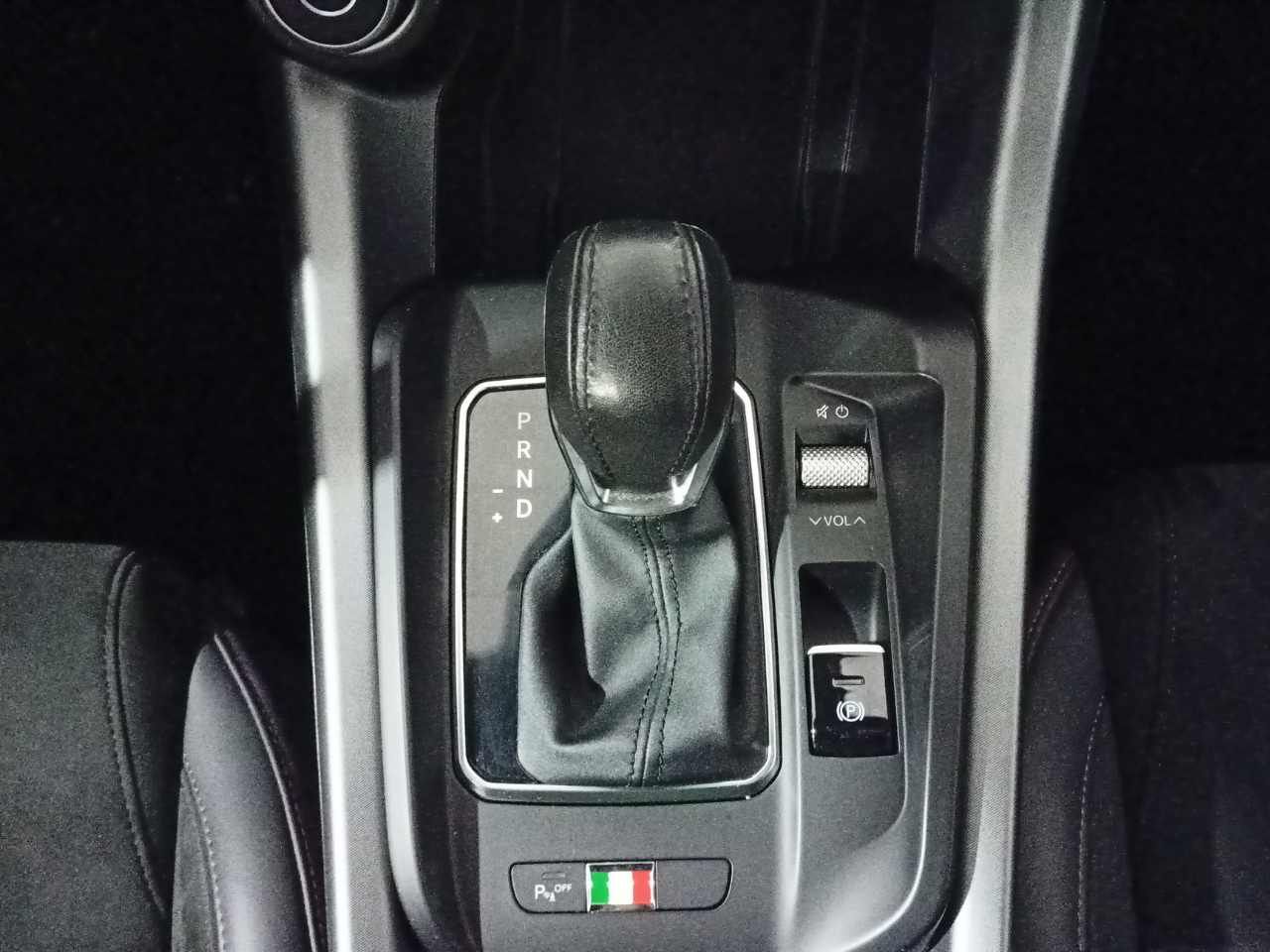Foto Alfa Romeo Tonale 13