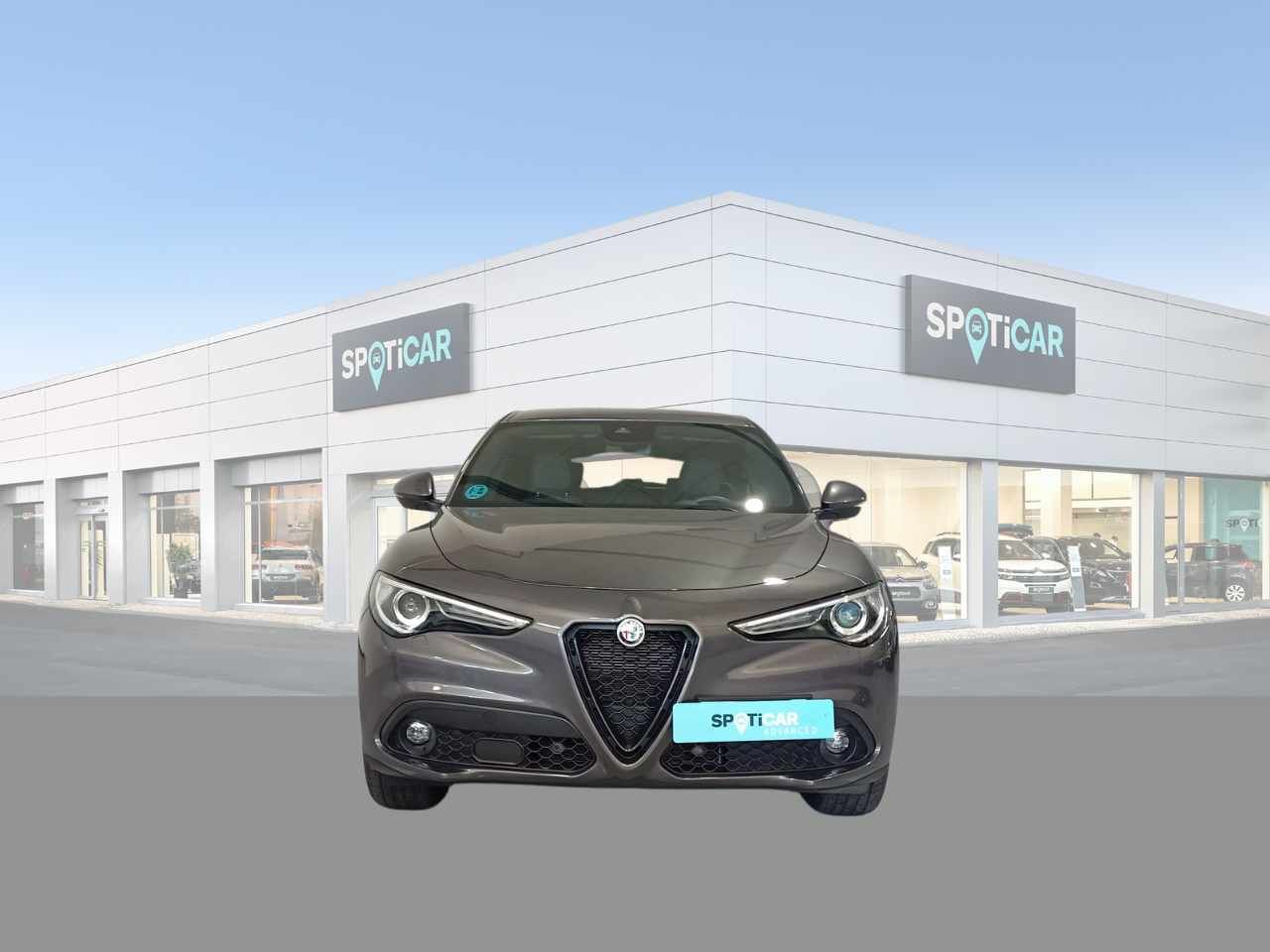 Foto Alfa Romeo Stelvio 2