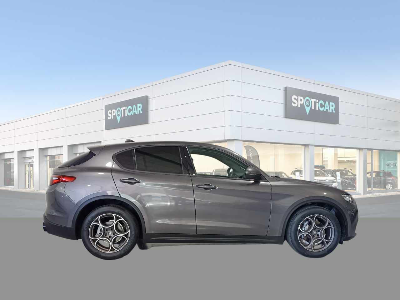 Foto Alfa Romeo Stelvio 4