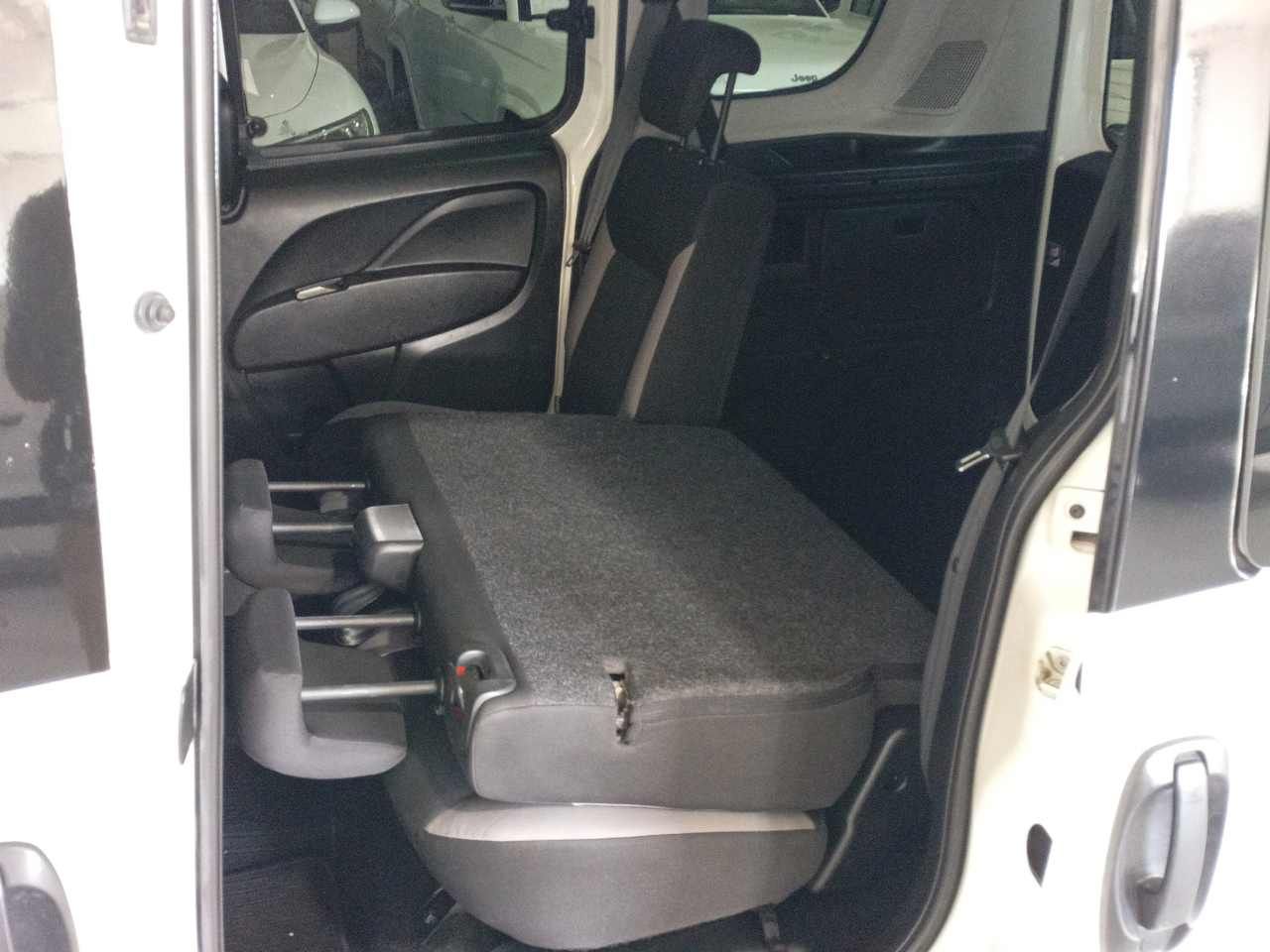 Foto Fiat Doblo 18