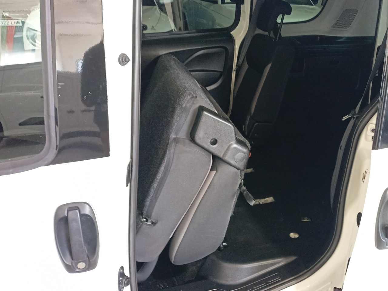 Foto Fiat Doblo 19