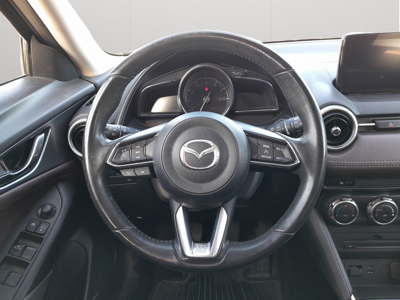 Foto Mazda CX-3 12