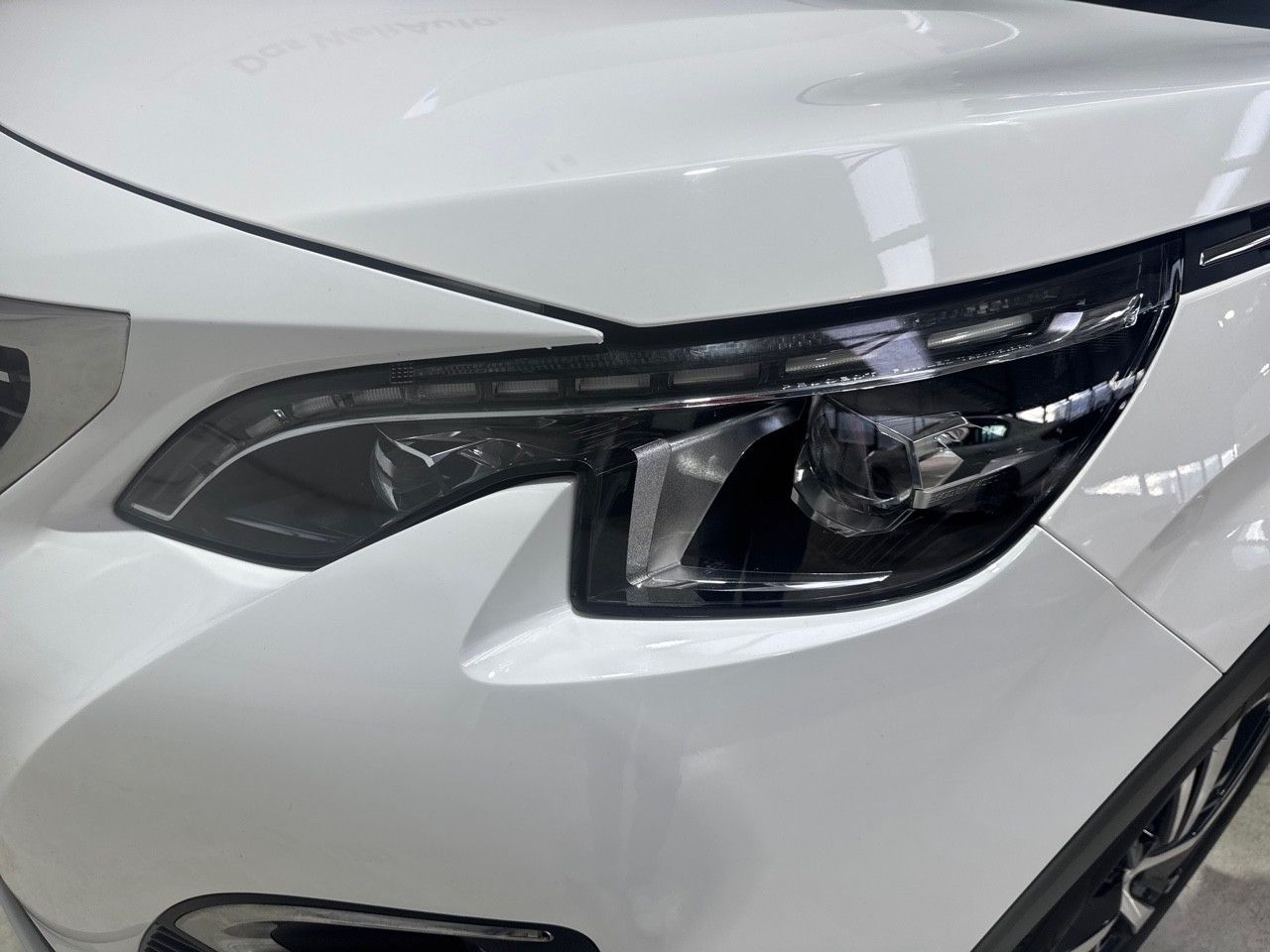 Foto Peugeot 5008 14