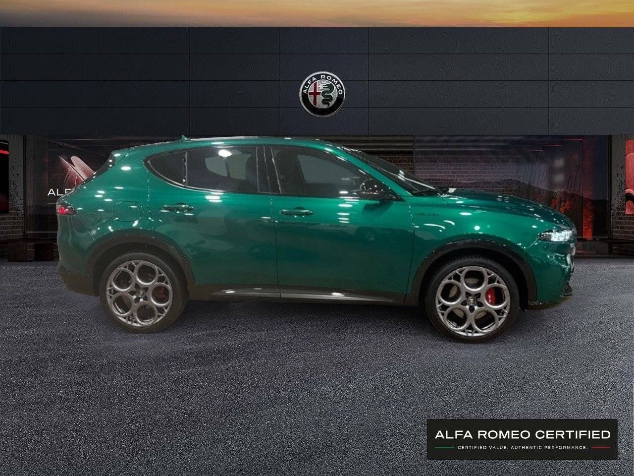 Foto Alfa Romeo Tonale 4