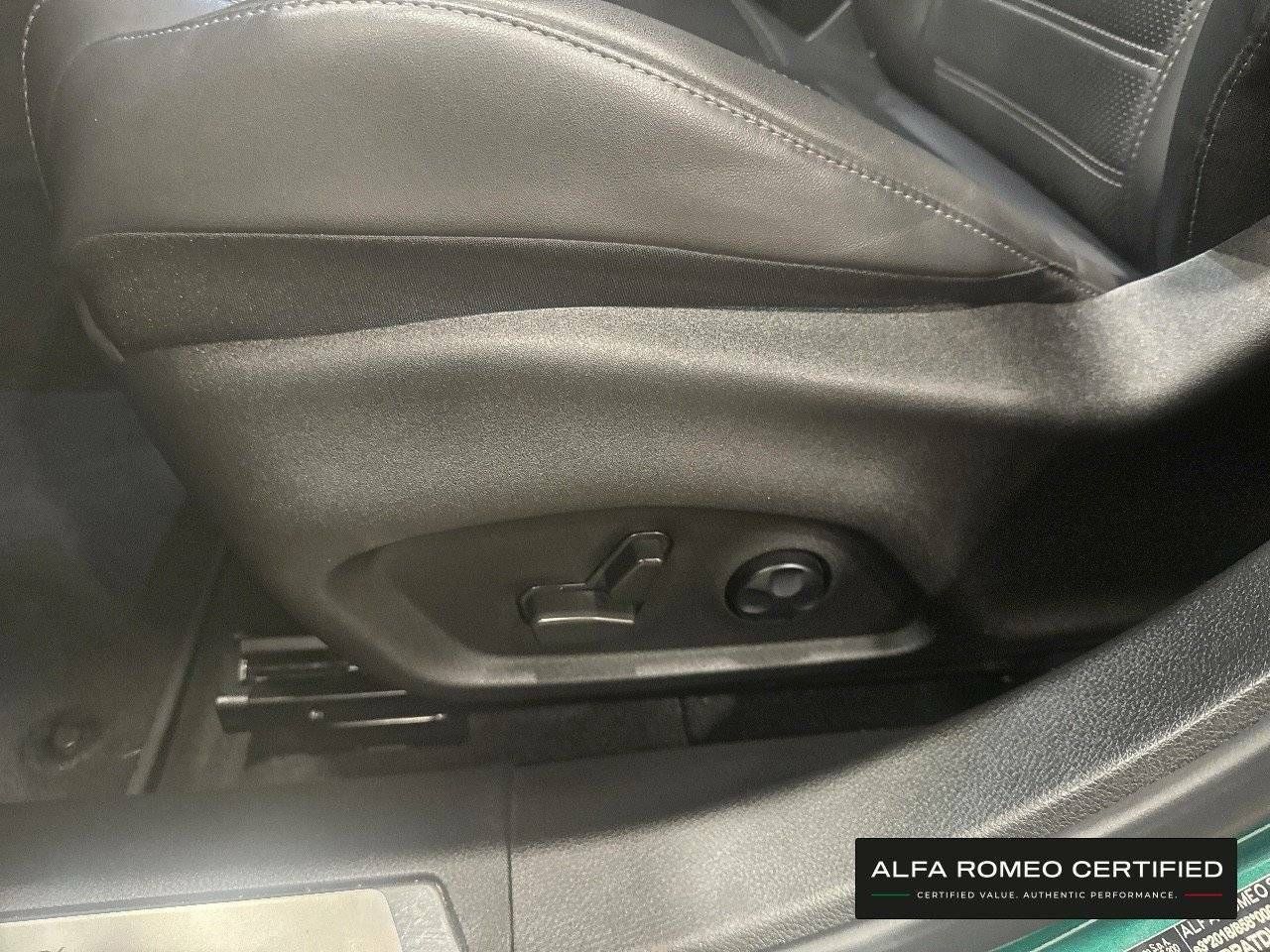 Foto Alfa Romeo Tonale 15