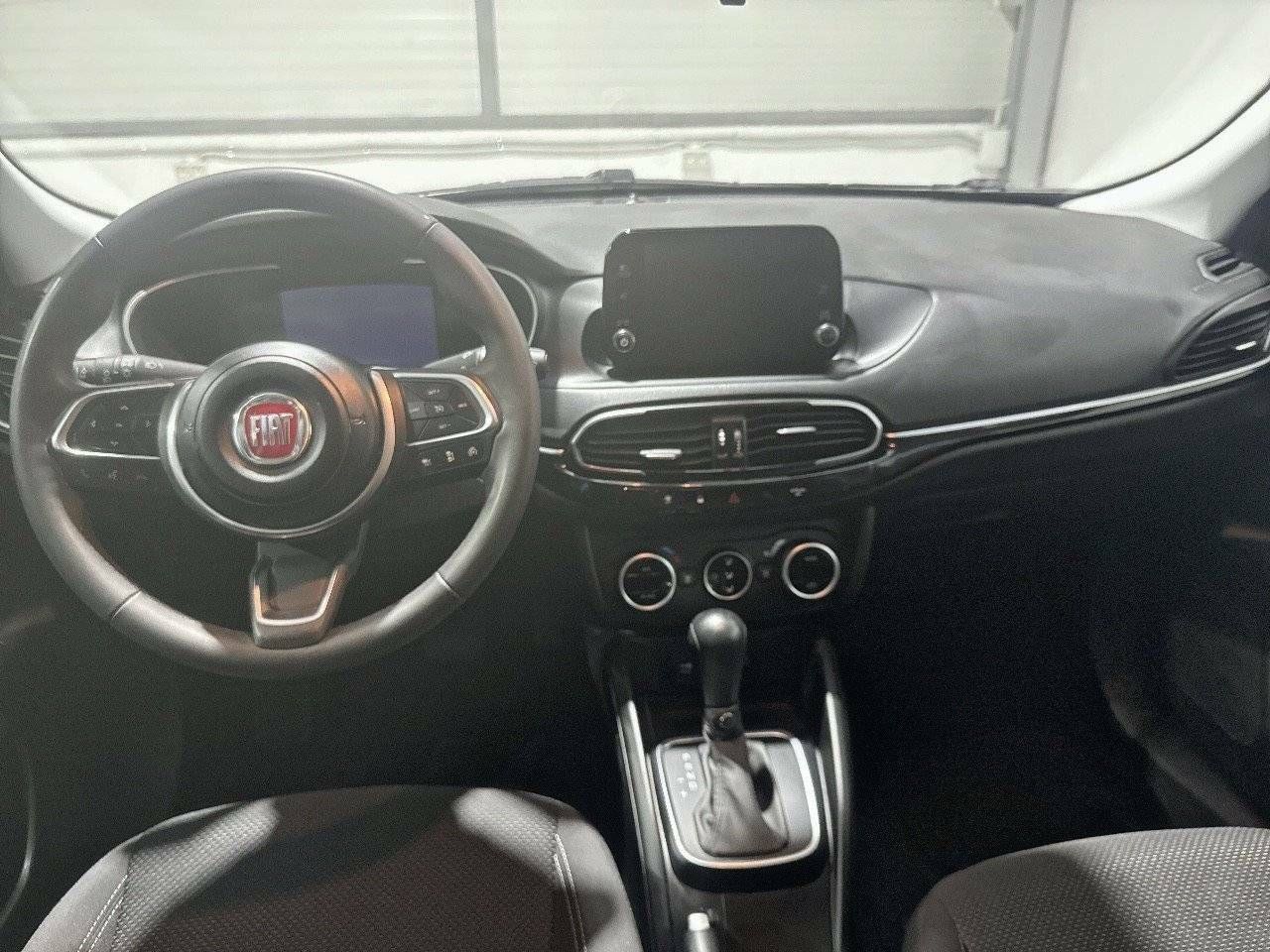 Foto Fiat Tipo 8