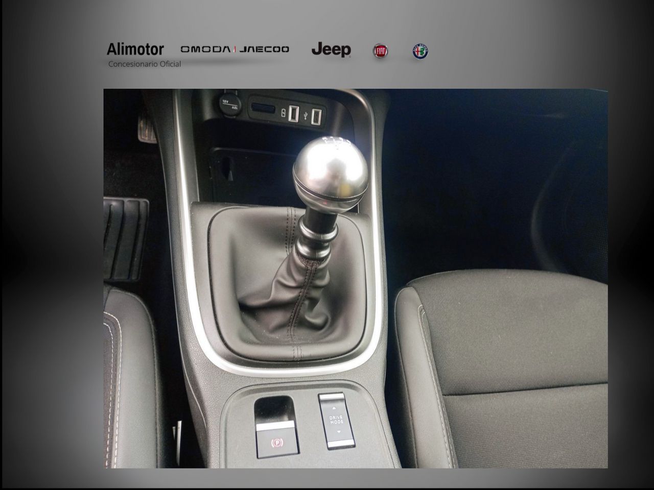 Foto Jeep Avenger 10