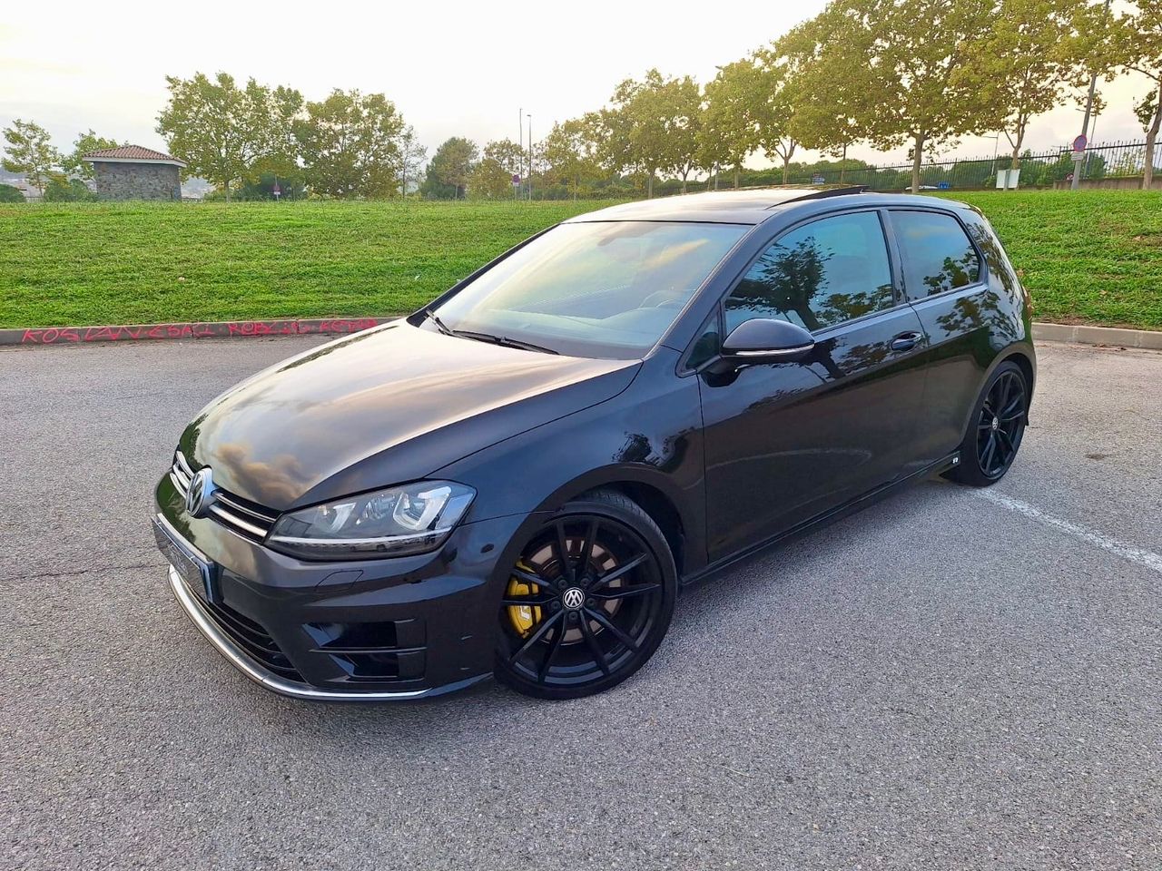 Foto Volkswagen Golf 32