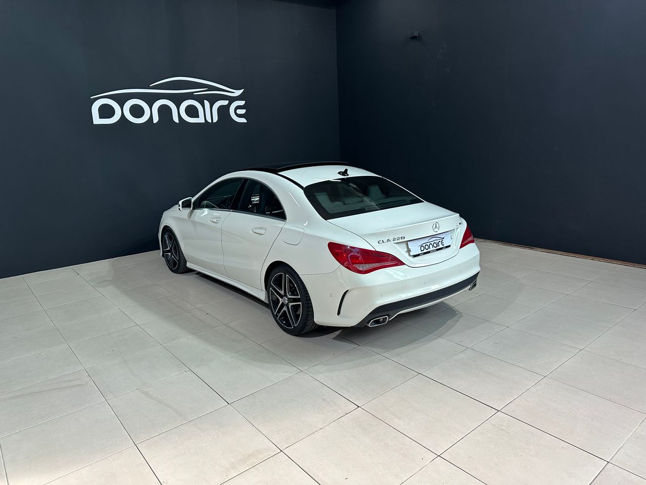 Foto Mercedes-Benz Clase CLA 15