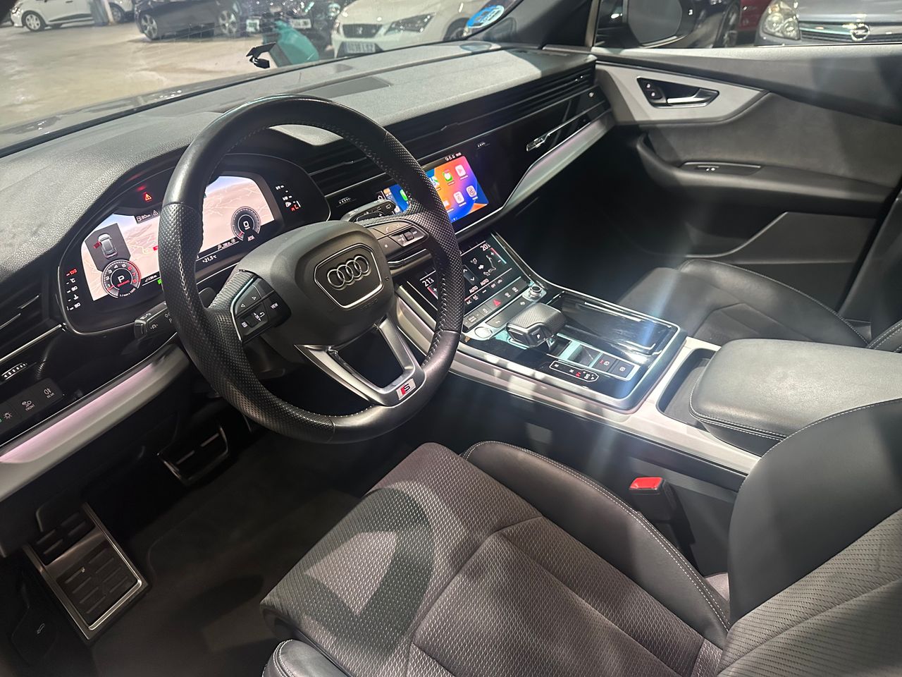 Foto Audi Q8 5