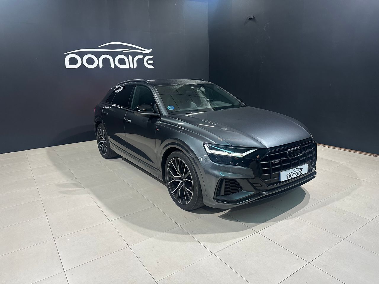 Foto Audi Q8 12