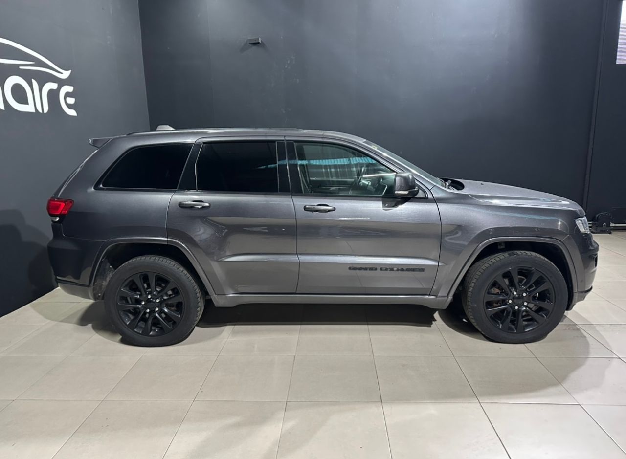 Foto Jeep Grand Cherokee 16