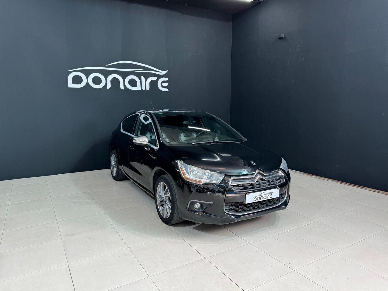 Foto DS Automobiles DS 4 12