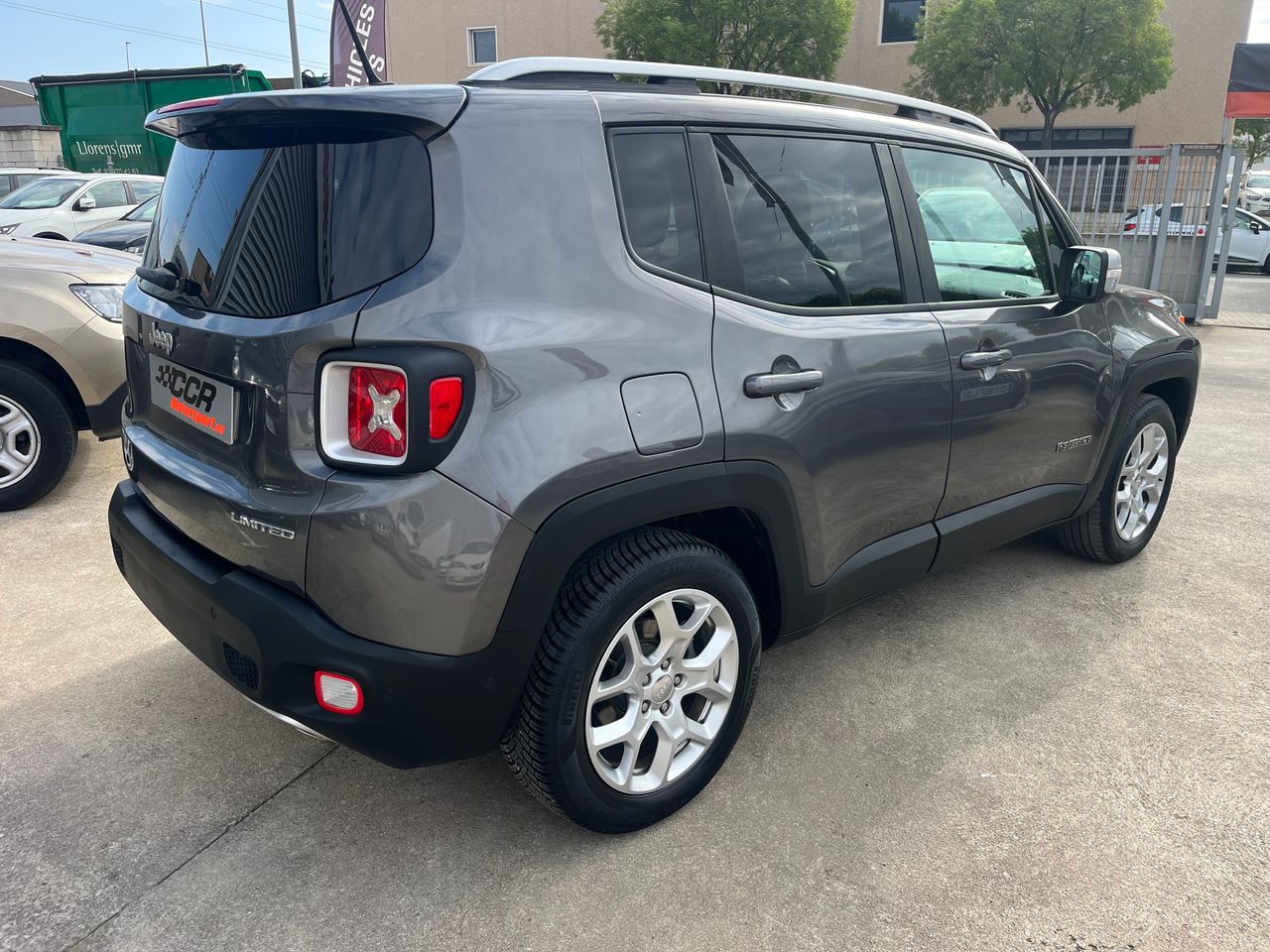 Foto Jeep Renegade 4