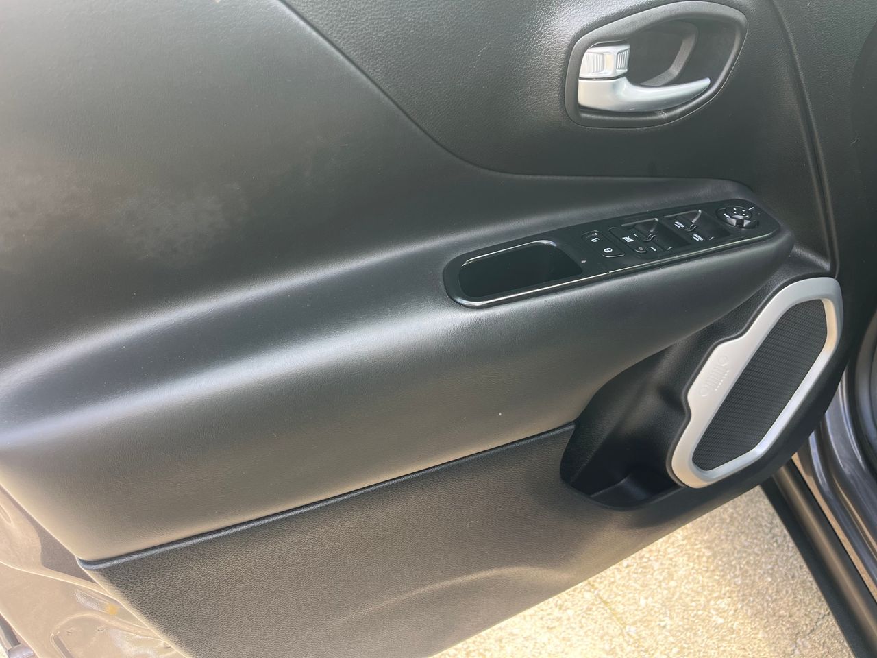 Foto Jeep Renegade 8