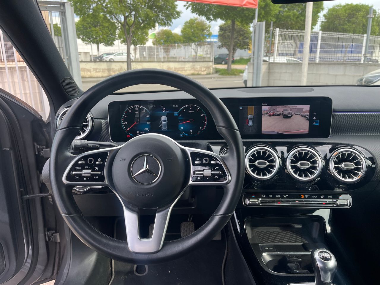 Foto Mercedes-Benz Clase A 25