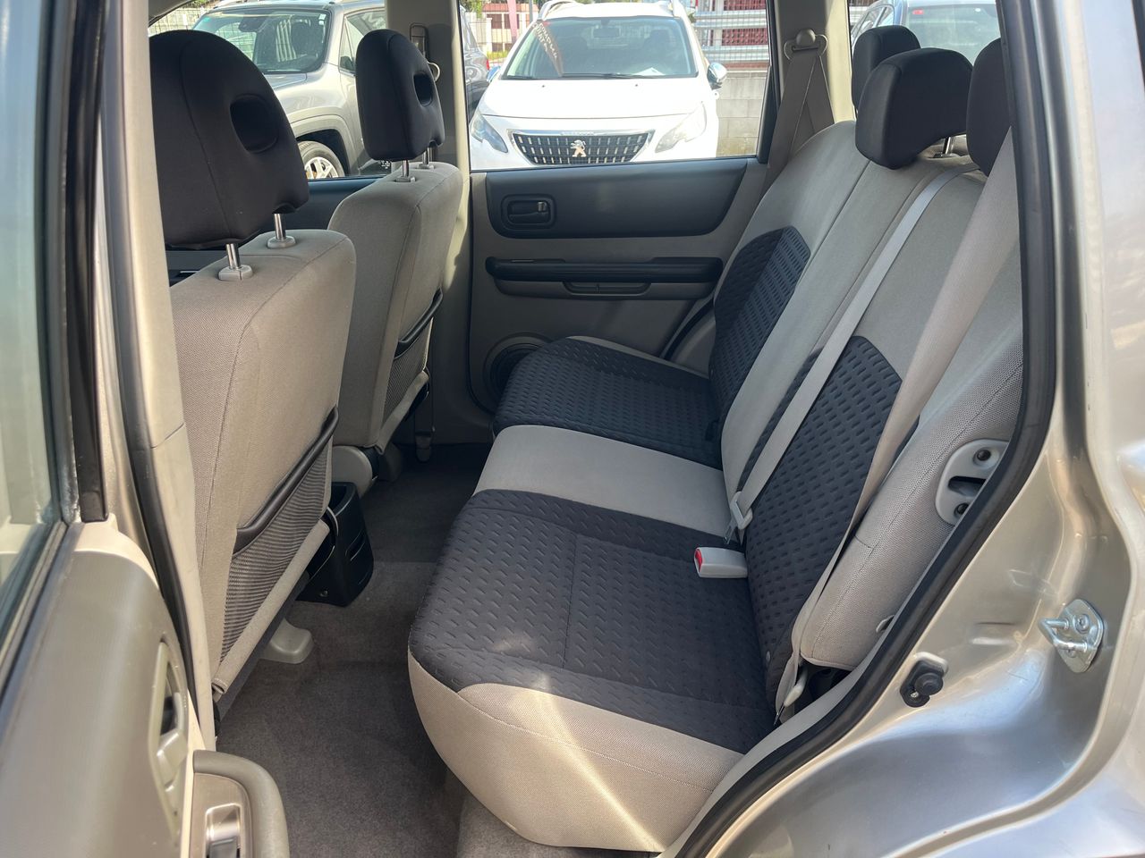 Foto Nissan X-Trail 13