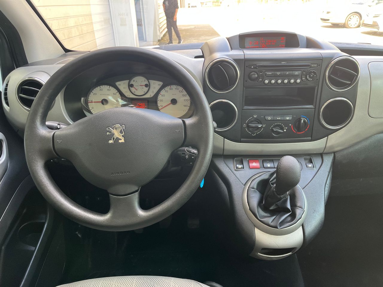 Foto Peugeot Partner 18