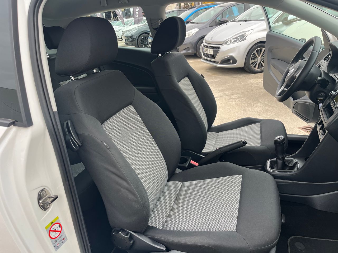 Foto Volkswagen Polo 8
