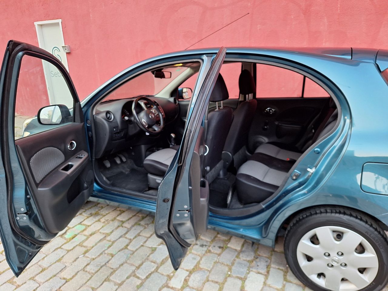 Foto Nissan Micra 7