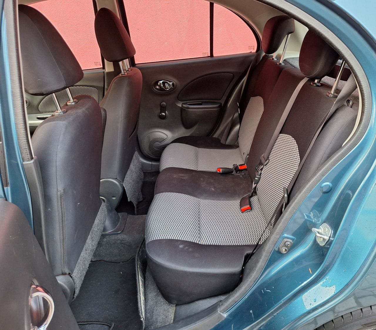 Foto Nissan Micra 11