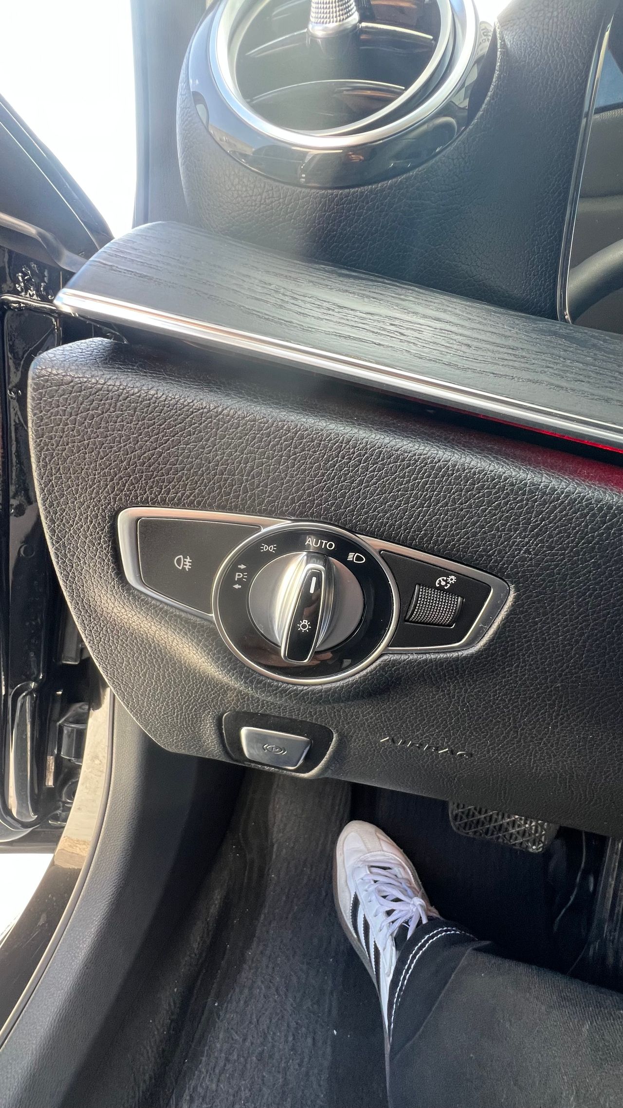 Foto Mercedes-Benz Clase E 18