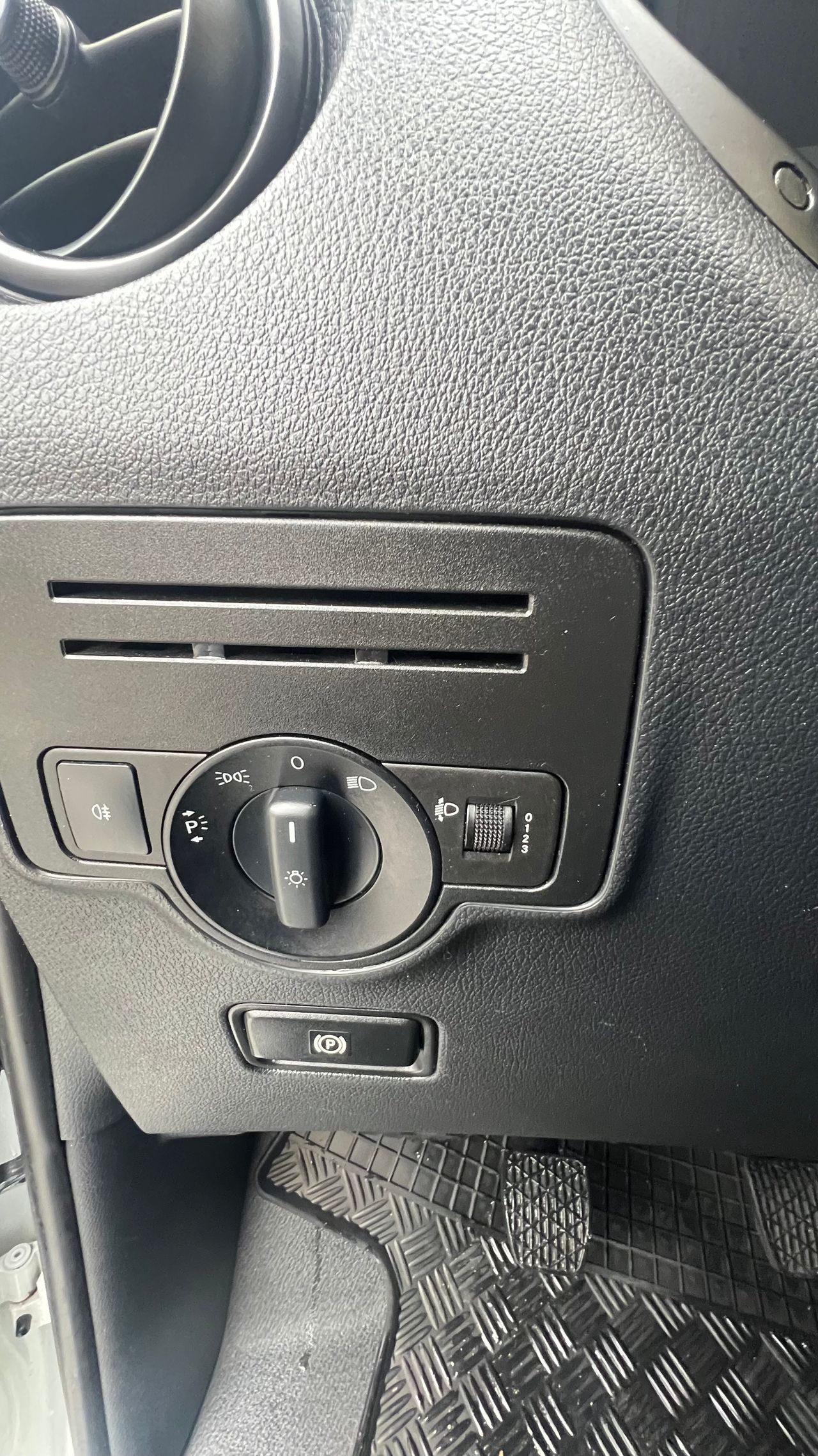 Foto Mercedes-Benz Vito 15
