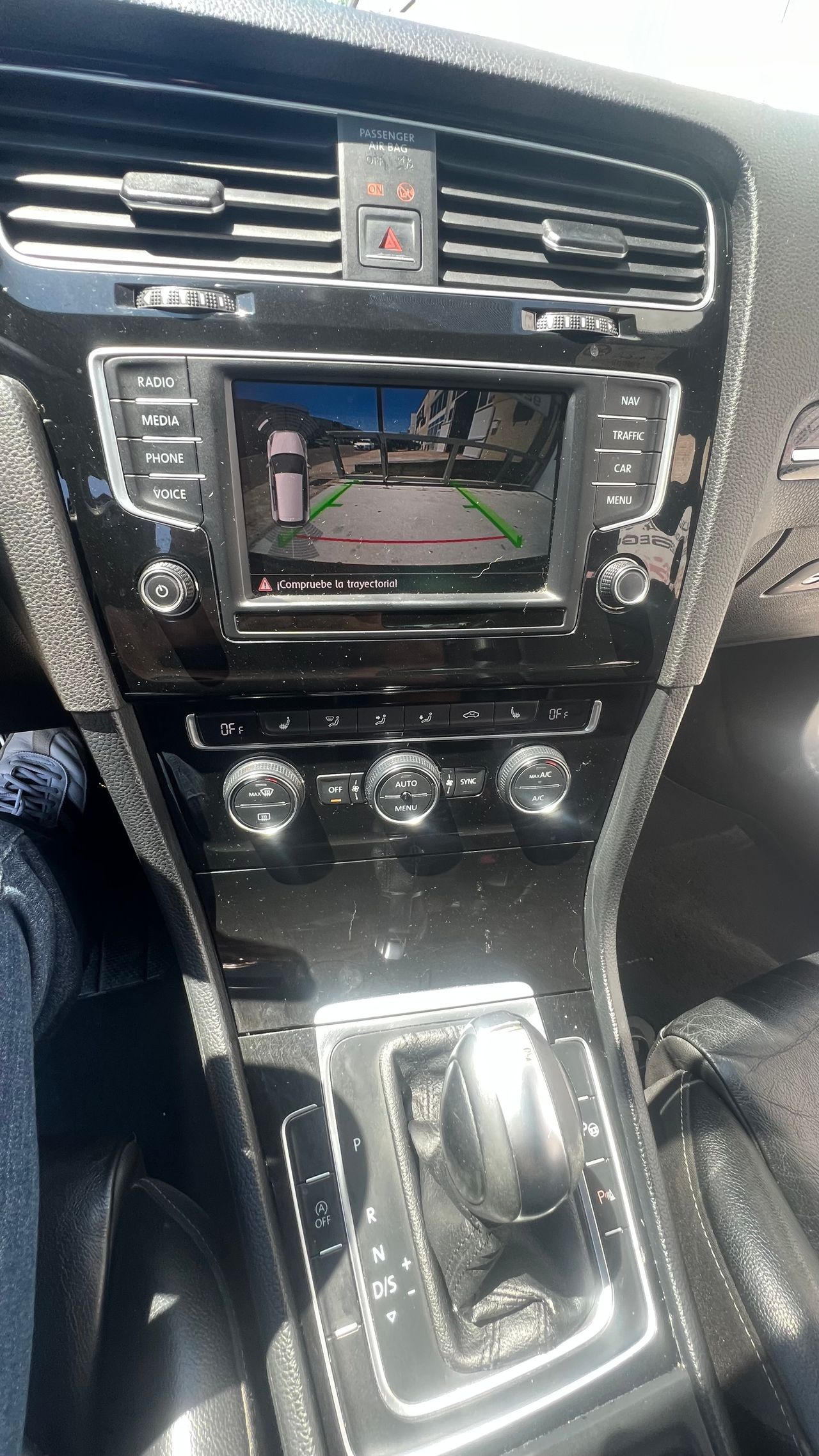 Foto Volkswagen Golf 22