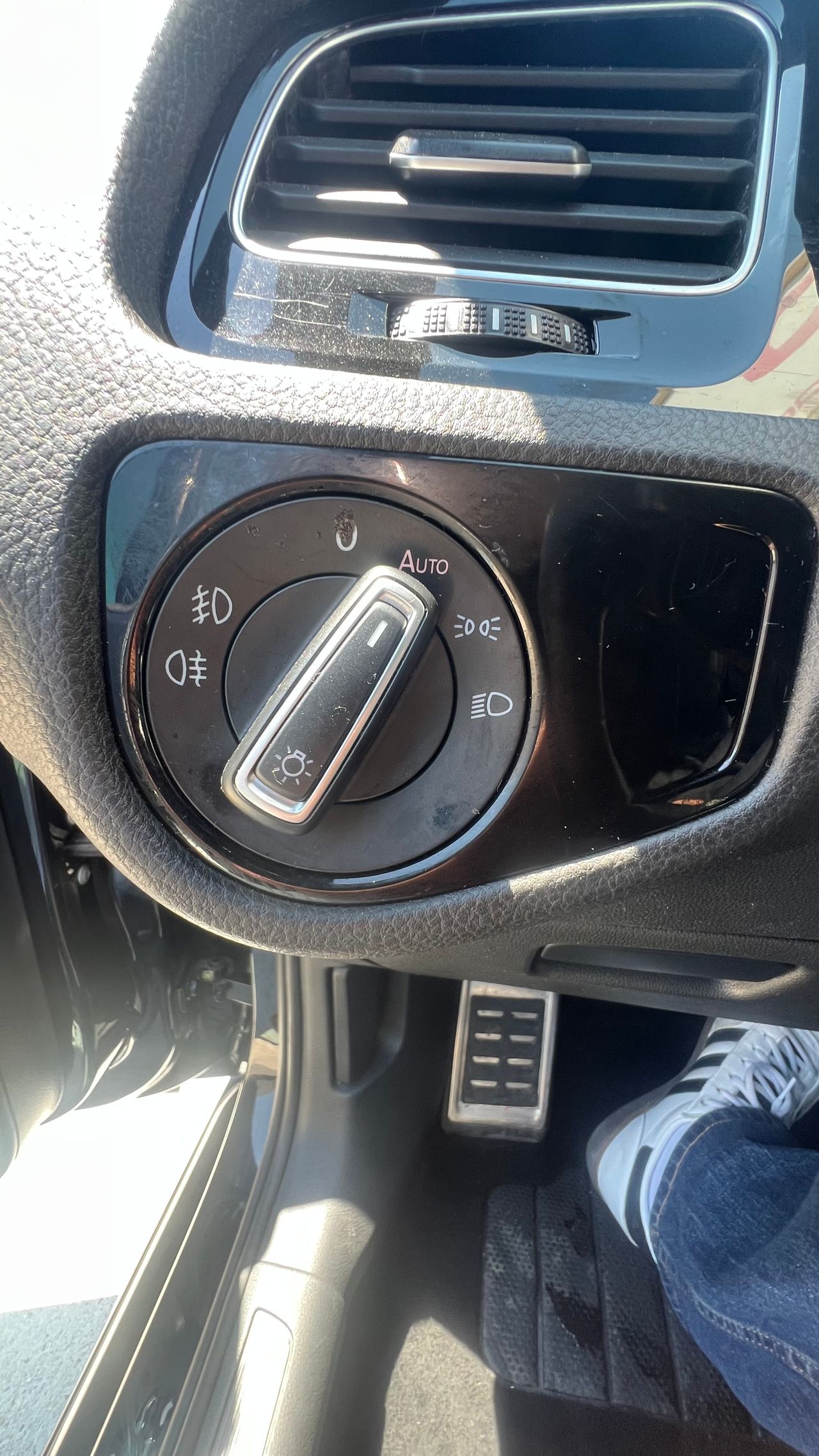 Foto Volkswagen Golf 23