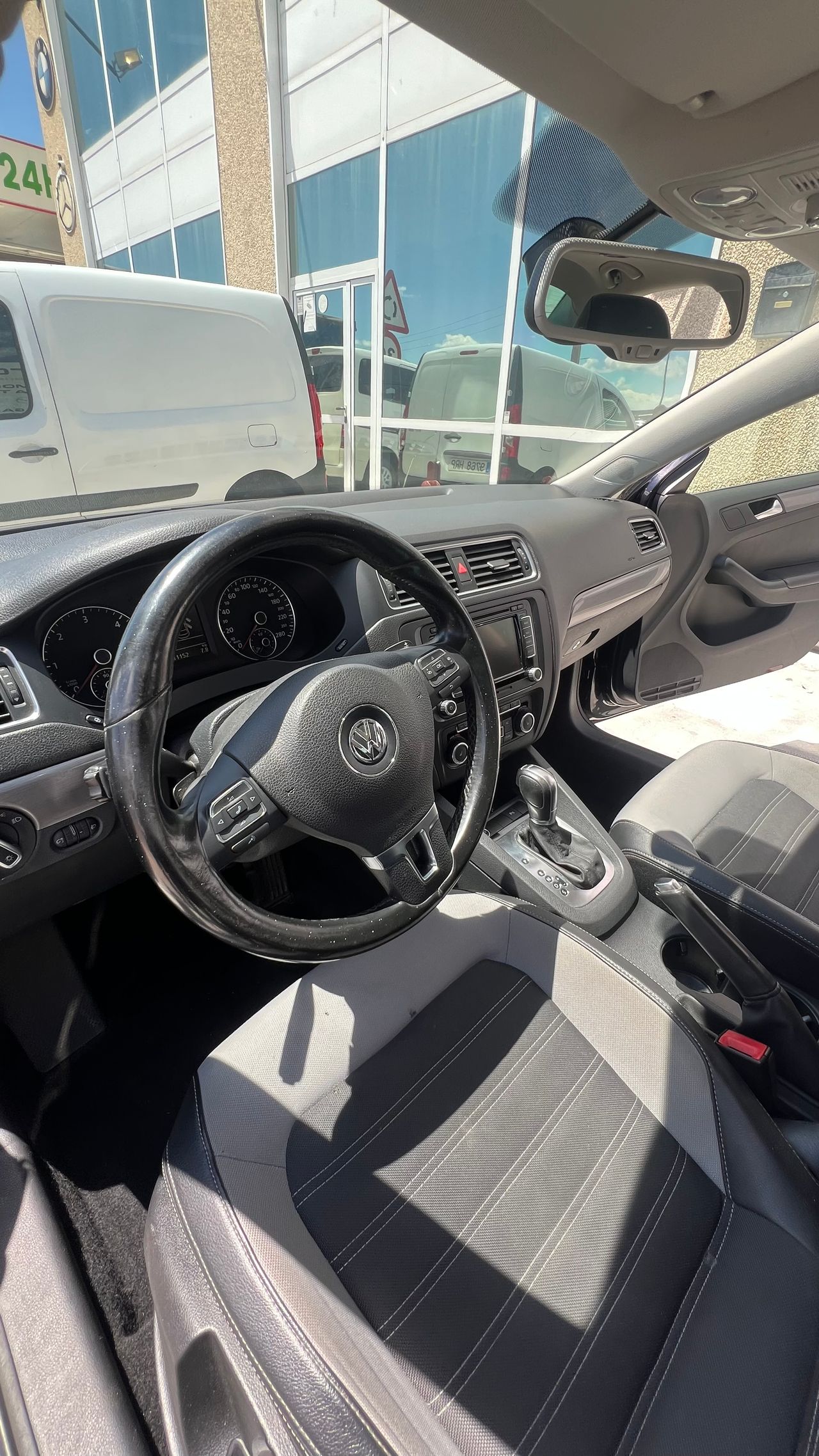 Foto Volkswagen Jetta 13