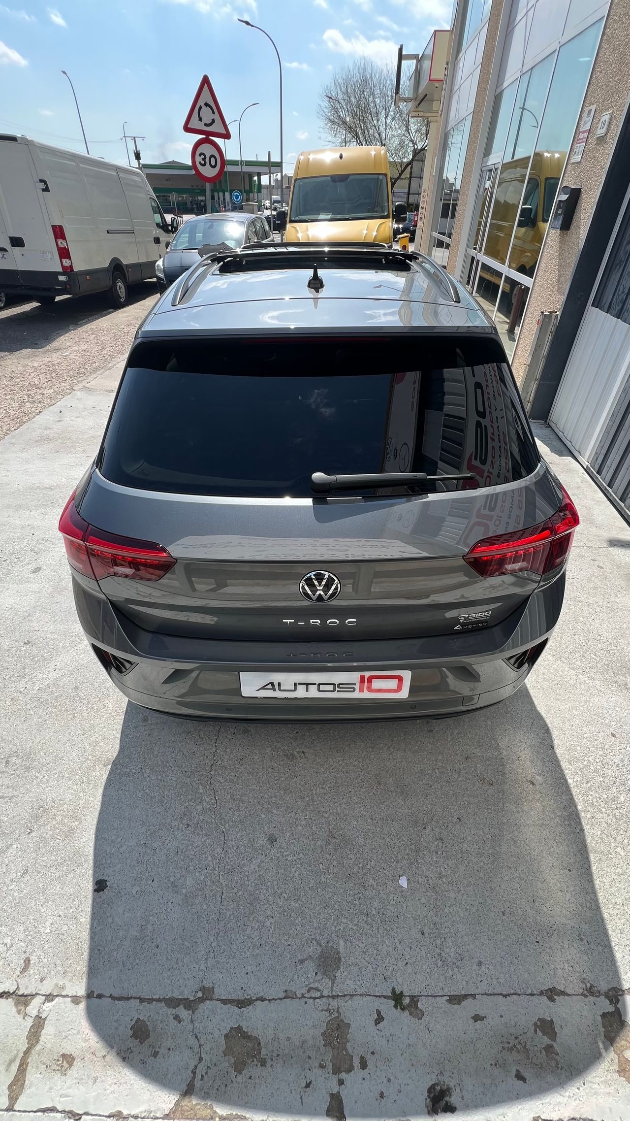 Foto Volkswagen T-Roc 6