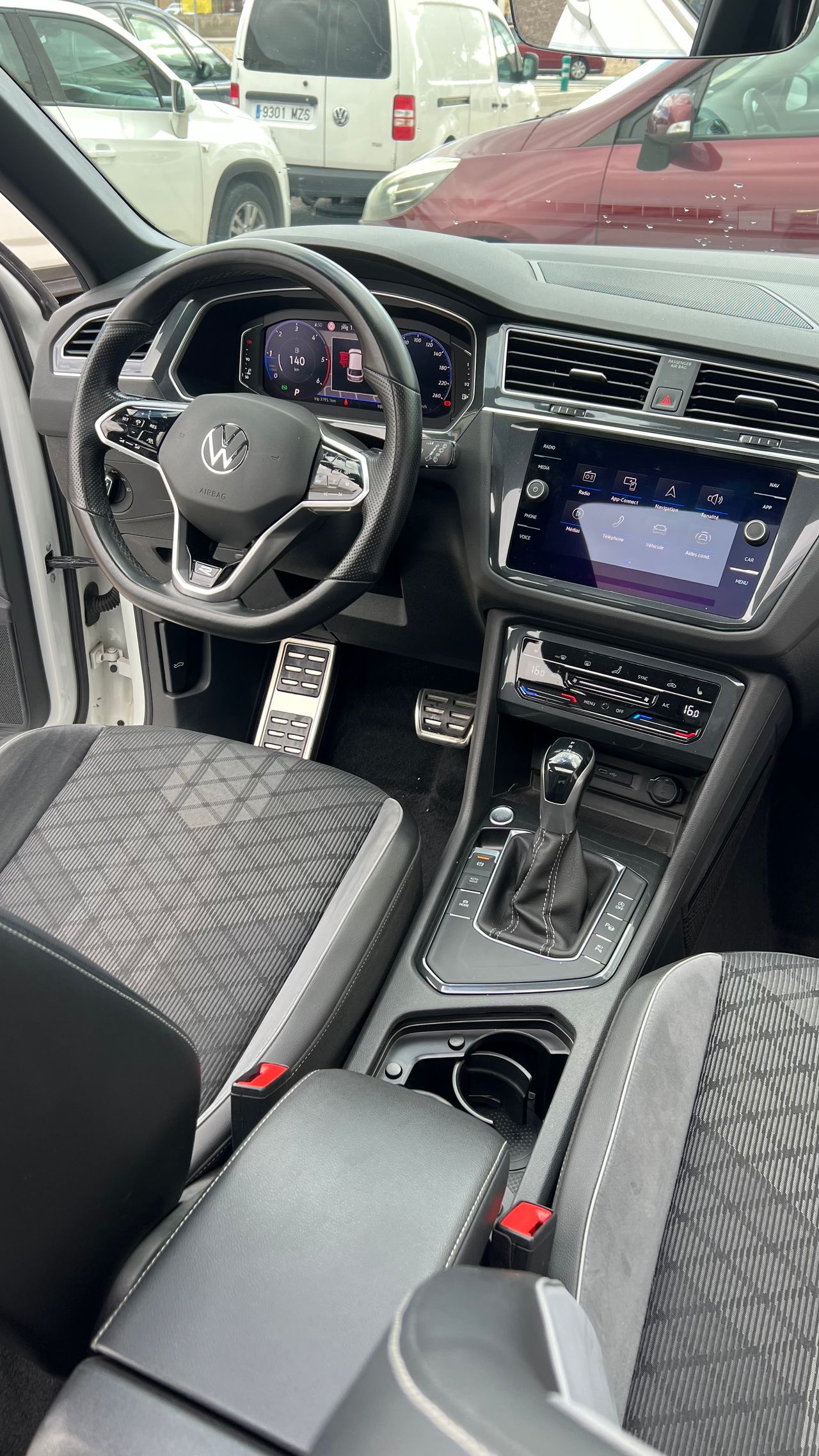 Foto Volkswagen Tiguan 12