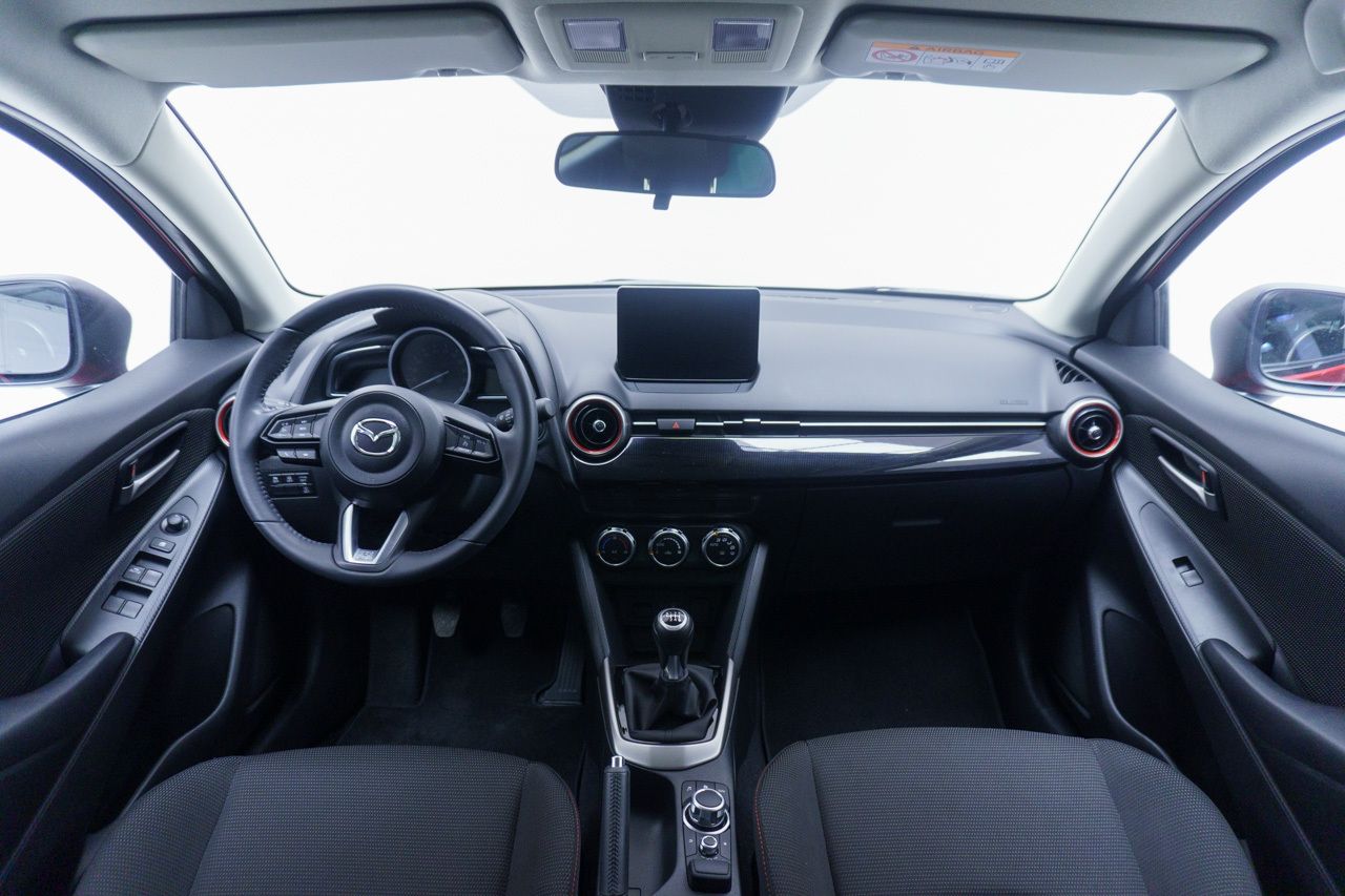 Foto Mazda Mazda2 6