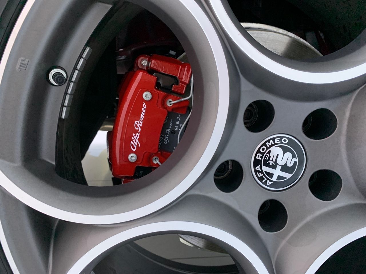 Foto Alfa Romeo Stelvio 35