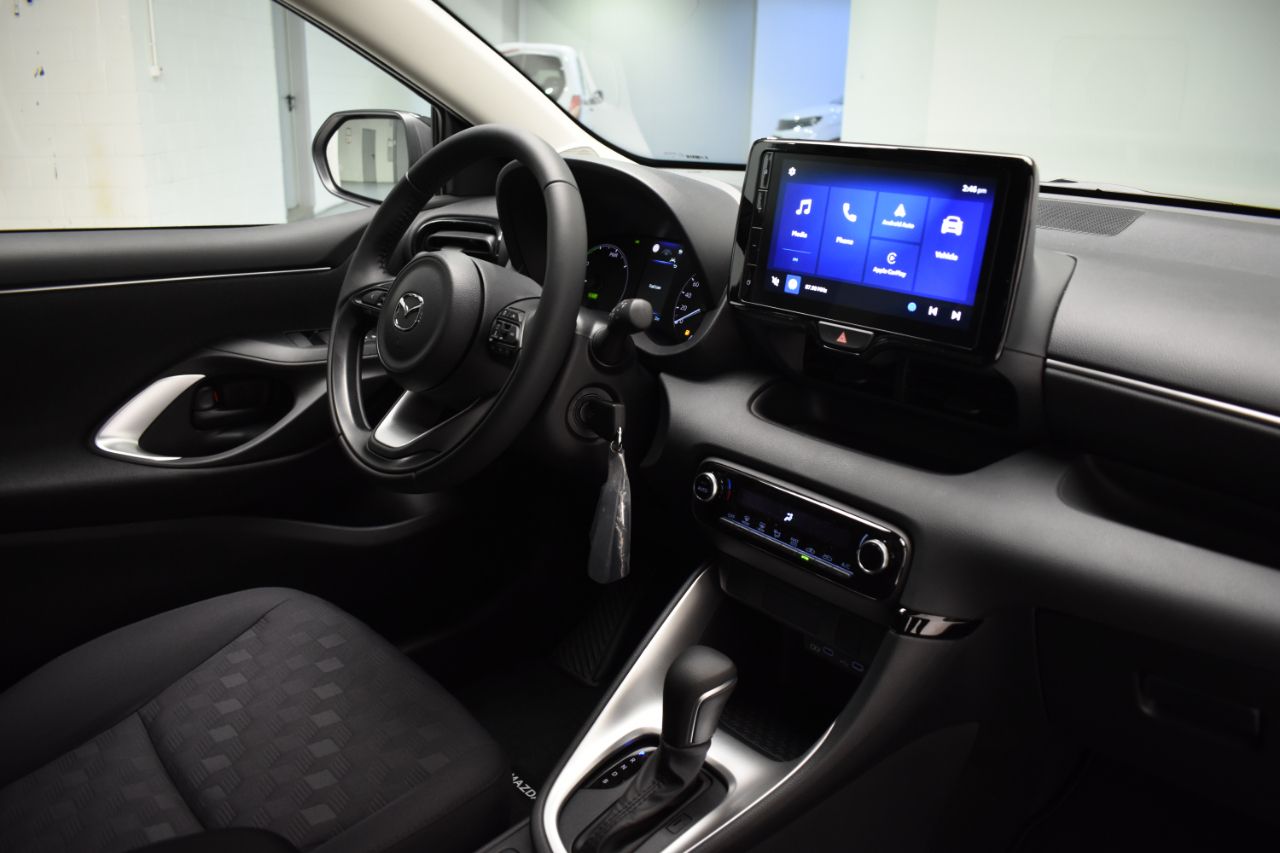 Foto Mazda Mazda2 16