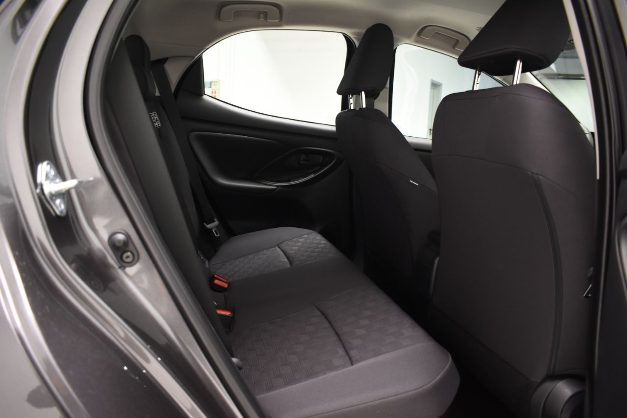 Foto Mazda Mazda2 17