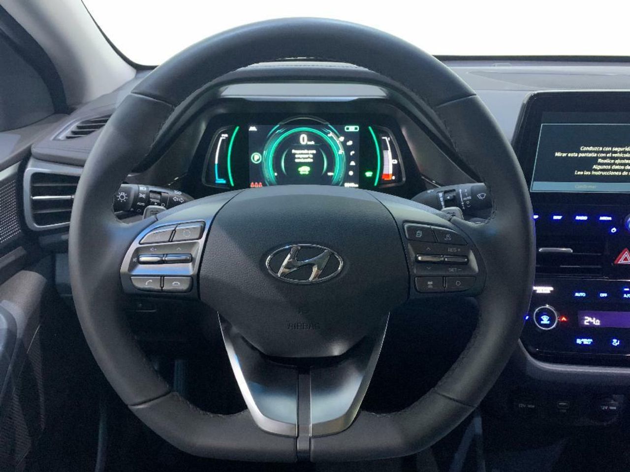 Foto Hyundai IONIQ 13