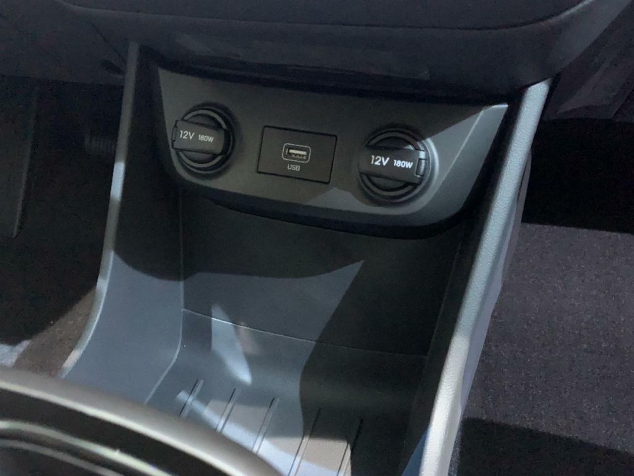 Foto Hyundai IONIQ 20