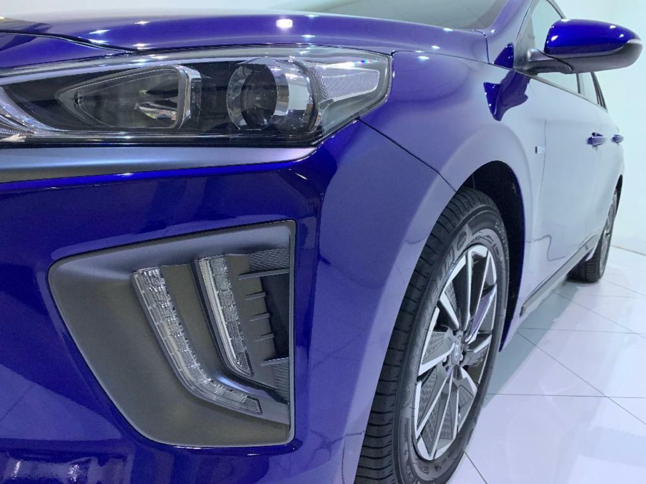 Foto Hyundai IONIQ 26