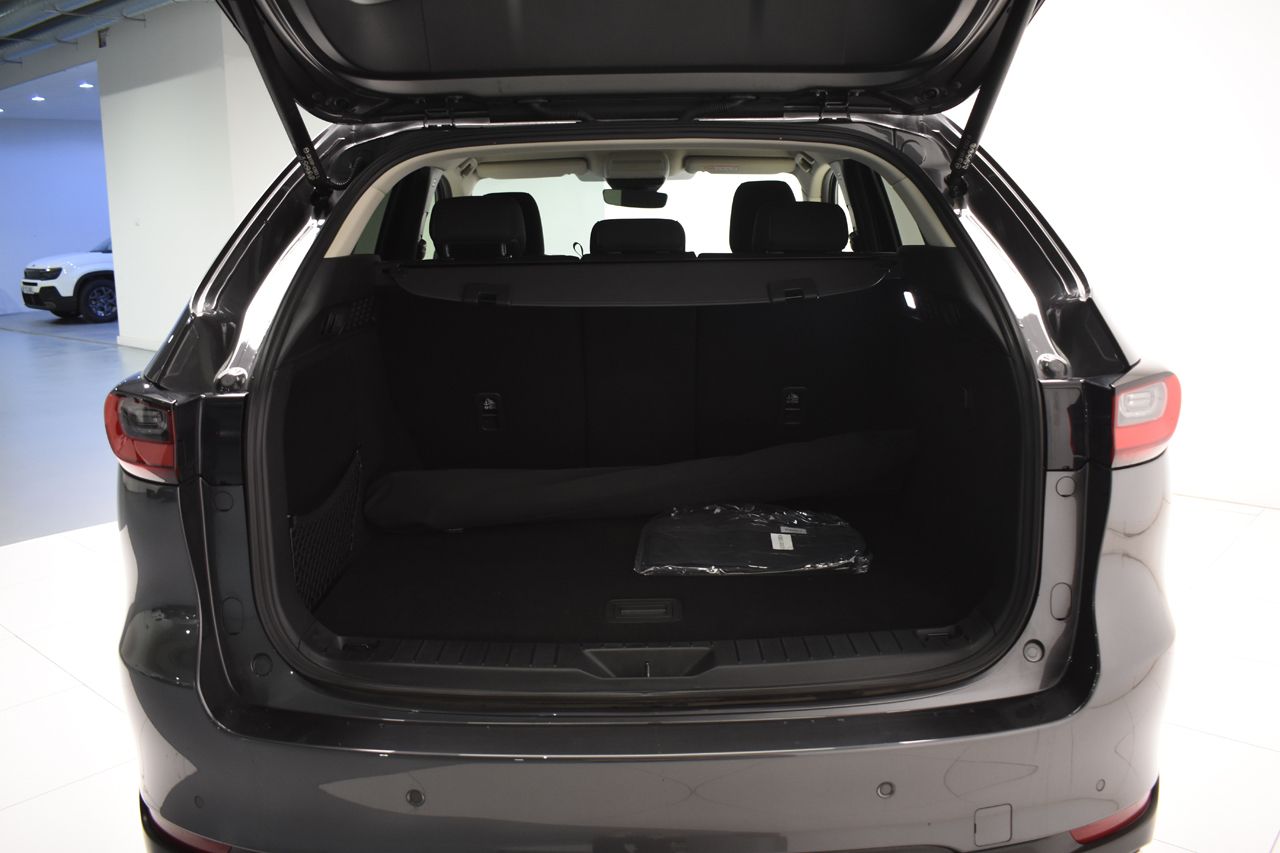 Foto Mazda CX-60 9
