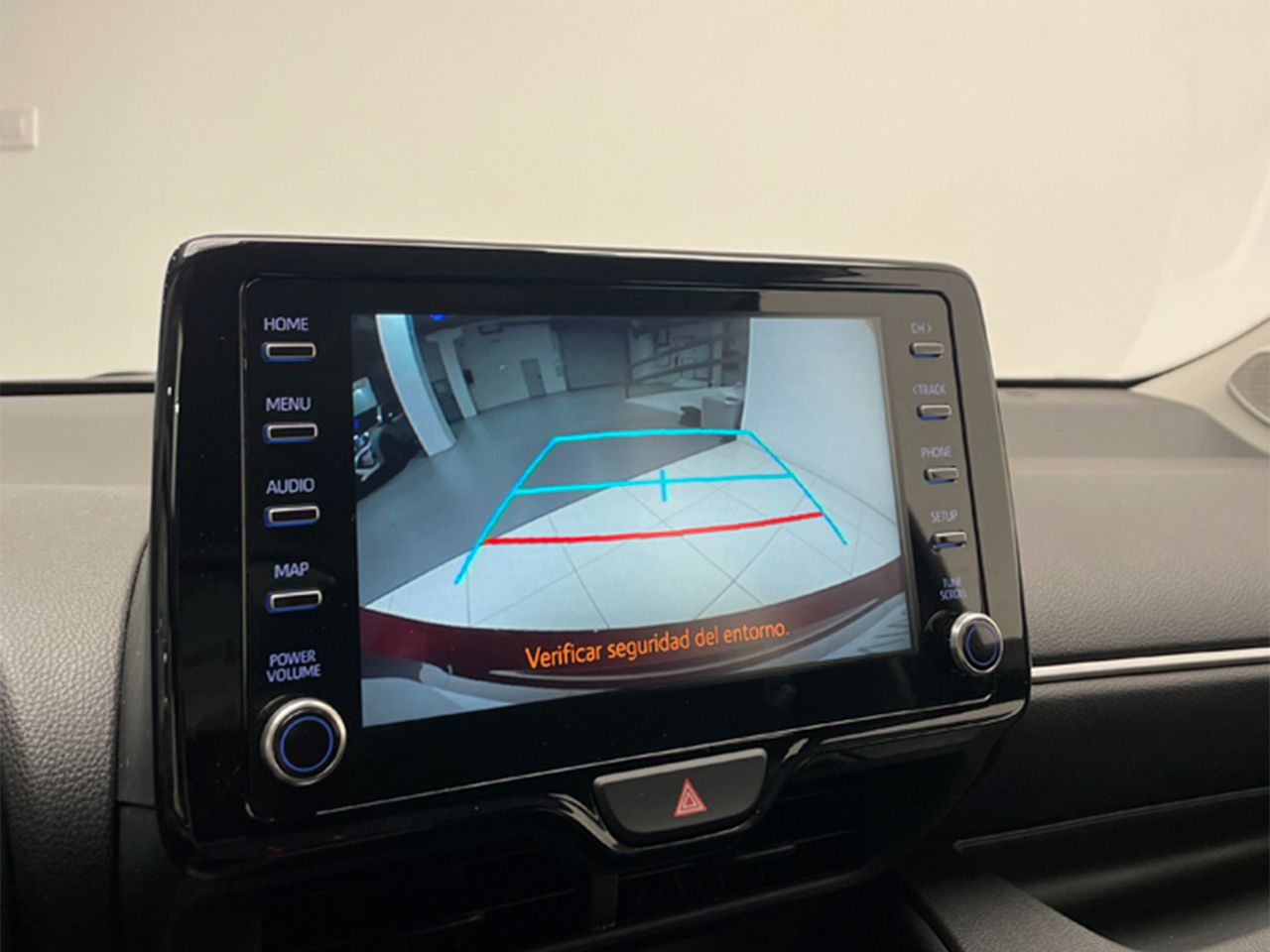 Foto Mazda Mazda2 24