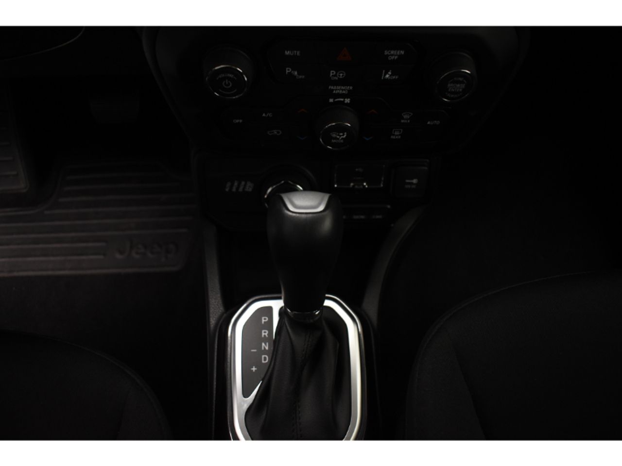 Foto Jeep Renegade 21